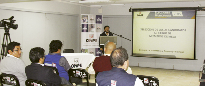 ONPE sortea la proxima semana a mas de 700 miembros de mesa para Elecciones municipales de noviembre