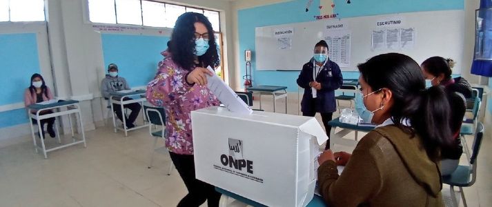 Más de 25 millones de peruanos están convocados hoy a las urnas 