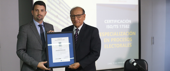 ONPE es el primer organismo electoral de Sudamerica en obtener la certificacion internacional de gestion de calidad de la OEA