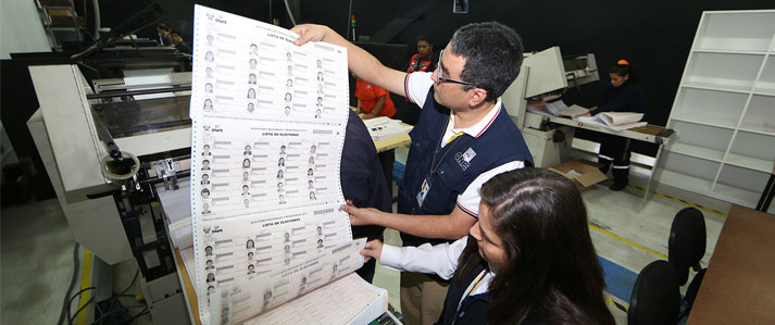 ONPE inicia impresion de materiales electorales para Elección municipal del 29 de noviembre